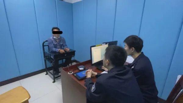 上海对网约车平台纵容“无证”非法驾驶上户检查